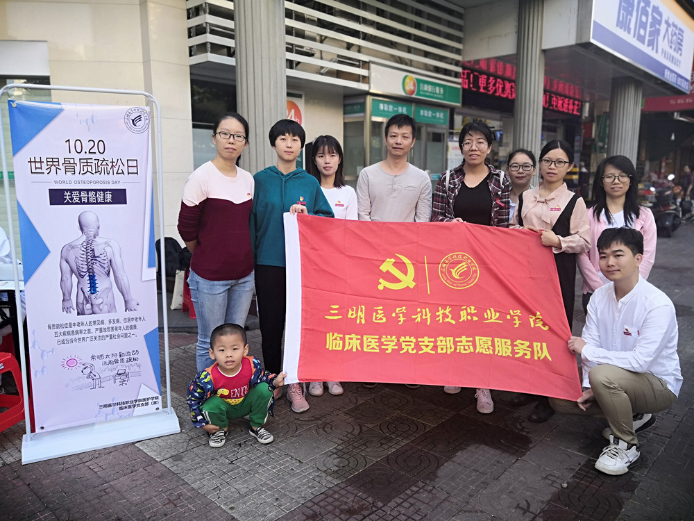 微信图片_20191021172640_副本.jpg