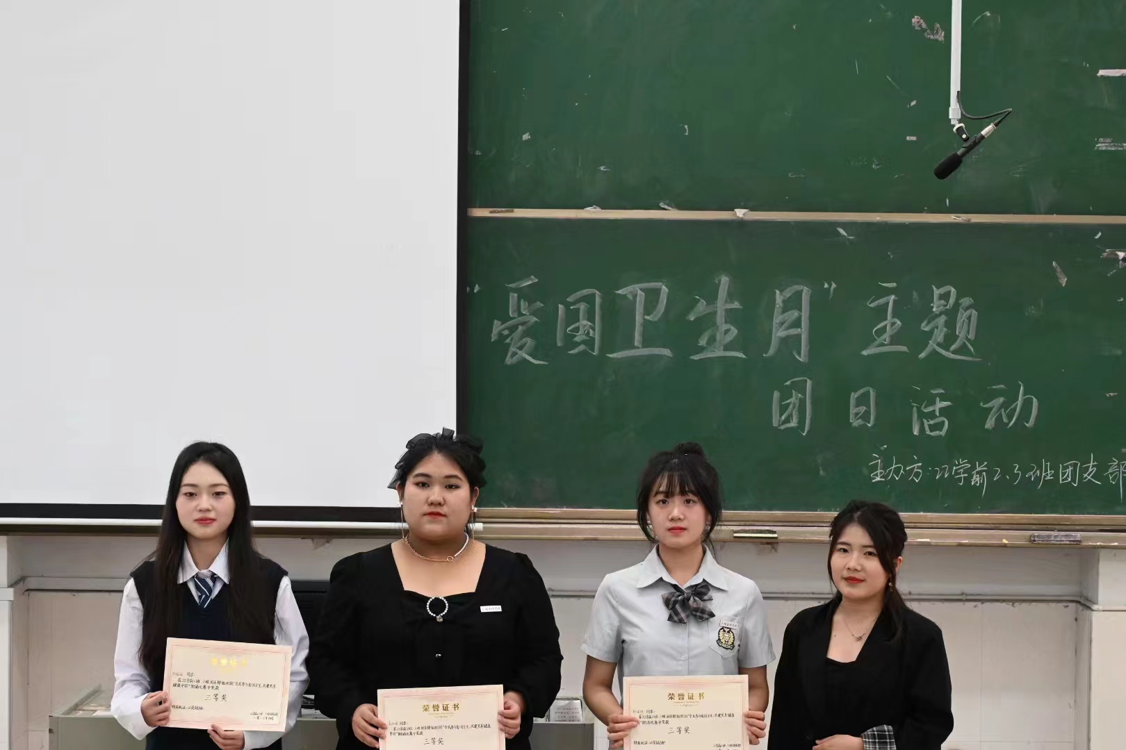 222.jpg 222.jpg