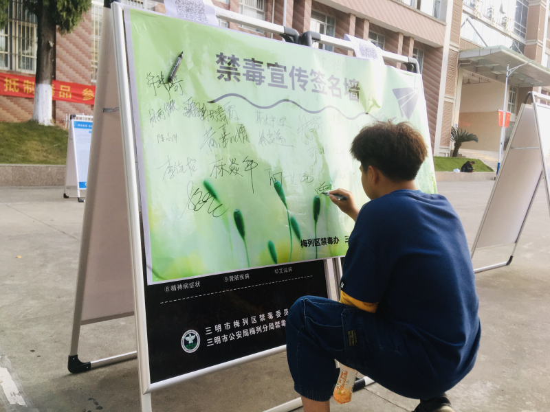 微信图片_20191118111026_编辑.jpg 微信图片_20191118111026_编辑.jpg