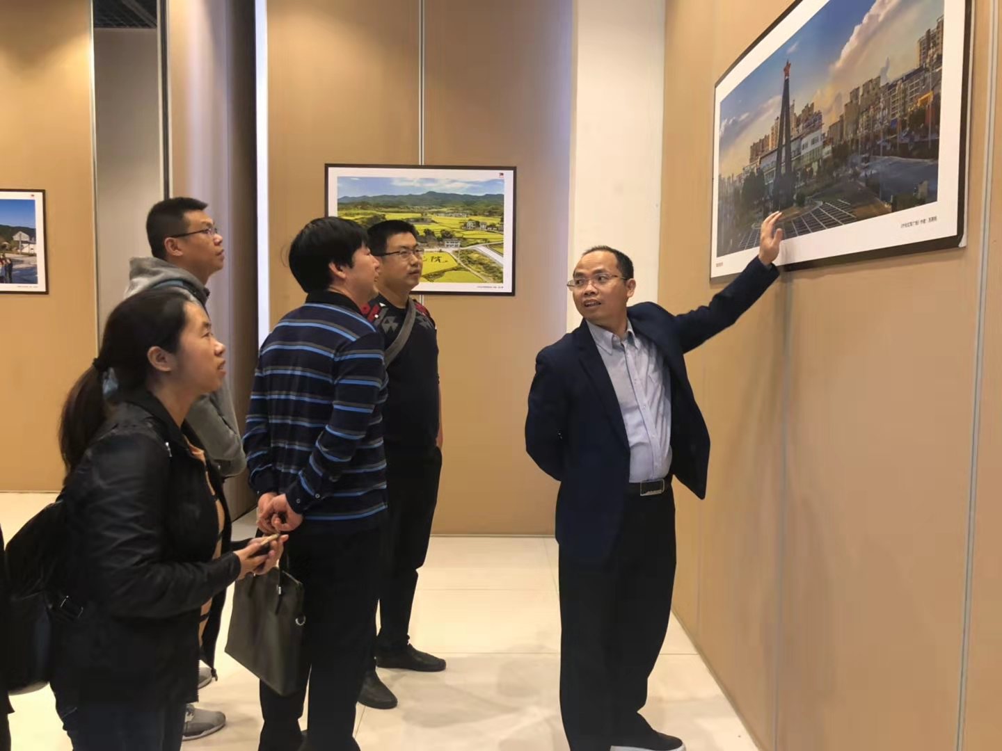 微信图片_20191118164218.jpg 微信图片_20191118164218.jpg
