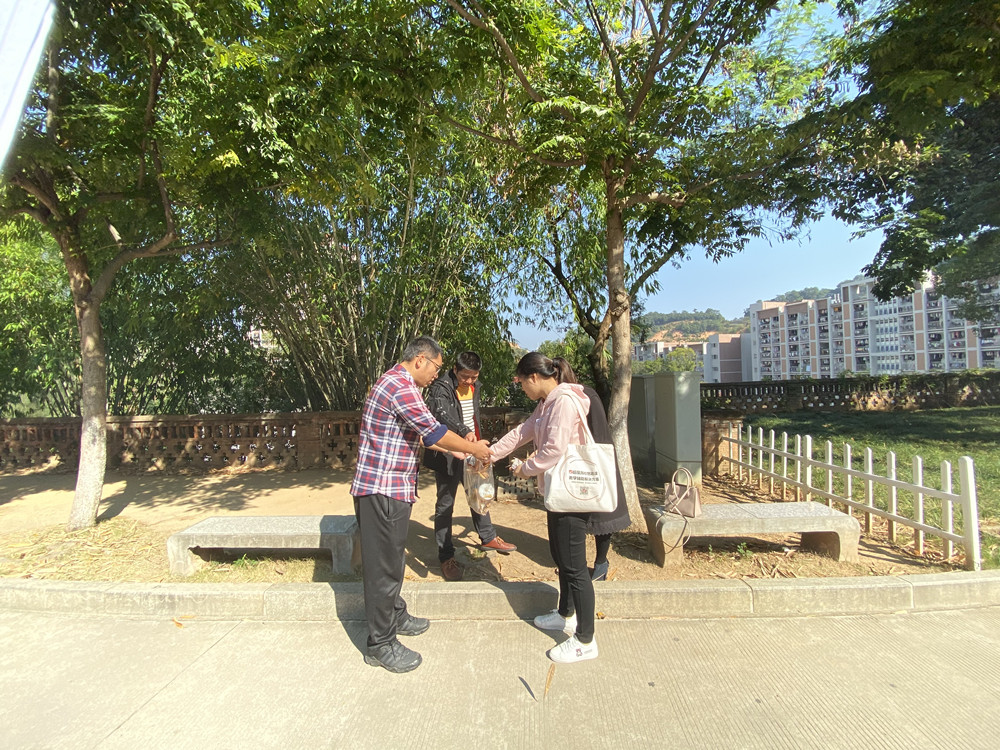 微信图片_20191106165555_副本.jpg