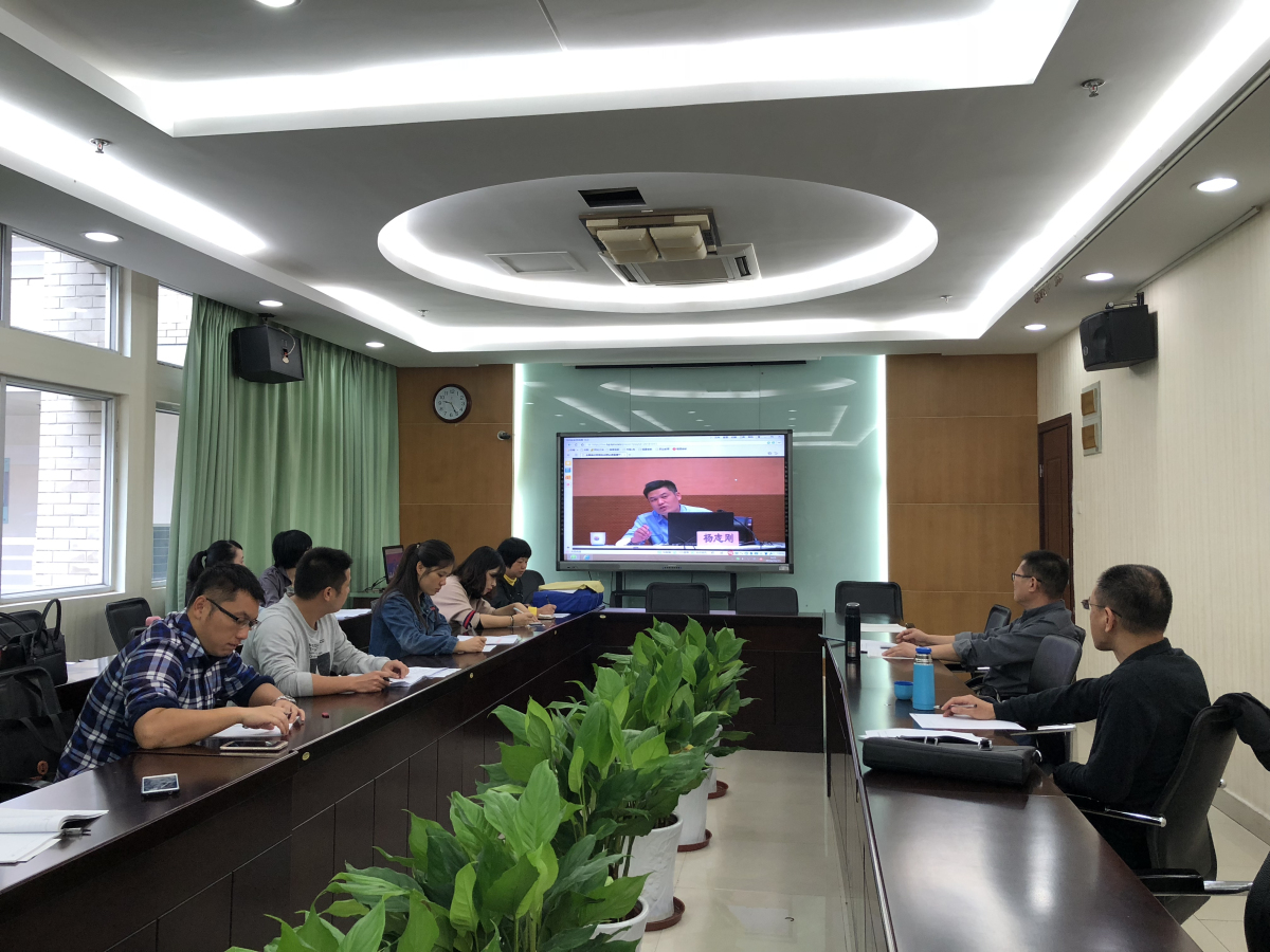 微信图片_20181017104957_编辑.jpg